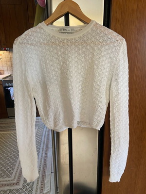 Cropped top Zara μεταχειρισμένο, πλεκτή ύφανση, μέγεθος M