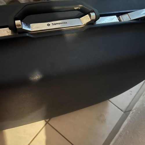 Samsonite large suitcase like new, blue, hard shell with wheels