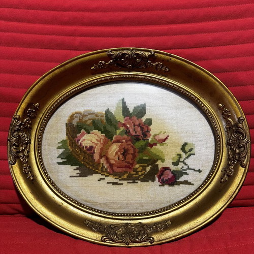 Goblen Rozi used embroidery art