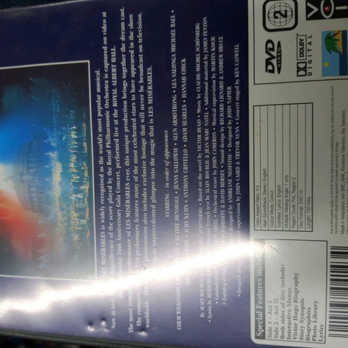Les Misérables DVD and double CD set