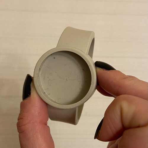 O clock strap size M used, beige