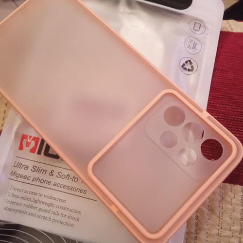 Θήκες iPhone καινούργιες, 2 τεμάχια (μαύρη + ροζ)