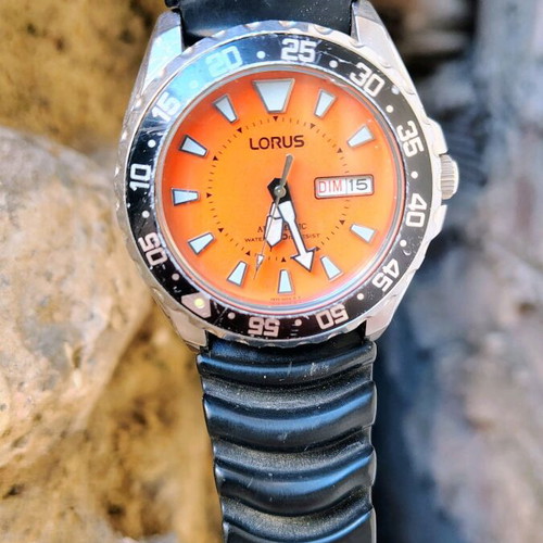 Lorus automatic watch used, waterproof 100m, black-orange