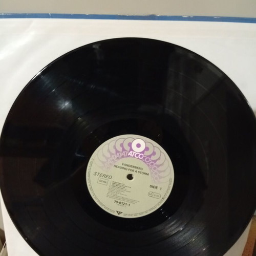 Vandenberg Heading For A Storm vinyl record like new, rock