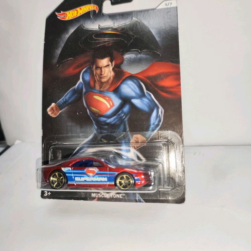 Hot Wheels Diecast DC Superheroes Superman Muscle Tone 1:64 New