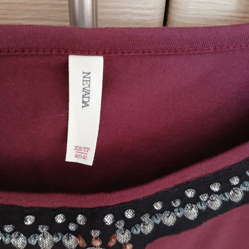 Nevada blouse like new, purple, size XS