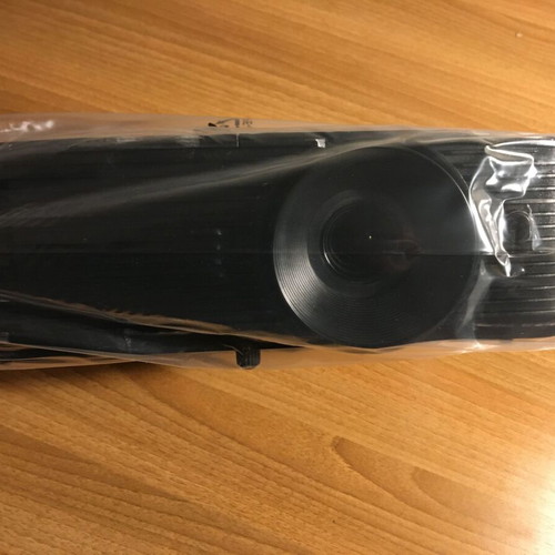 Optoma X371 projector with 1024x768 resolution