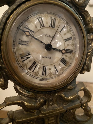Bronze analog table clock used, condition unknown