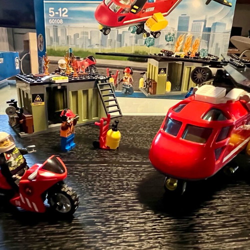 Lego City Fire Helicopter 60108 like new