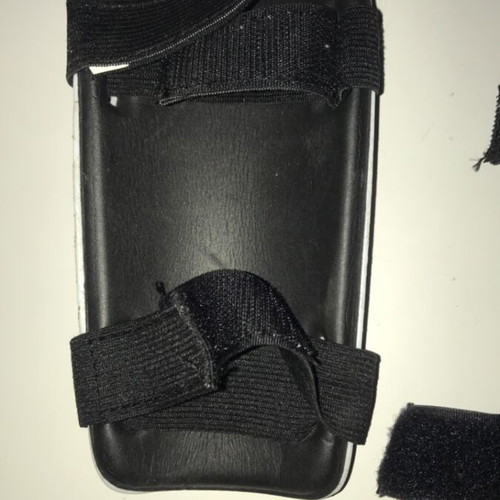 Lotto Football Shin Guards like new