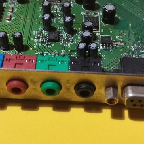 Creative CT4750 PCI sound card used
