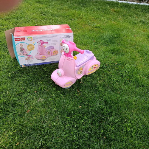 Fisher Price educational scooter pink like new
