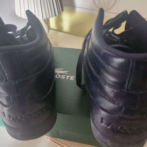 Lacoste blue leather basketball-style shoes like new, size 42
