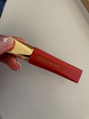 Estée Lauder lip new