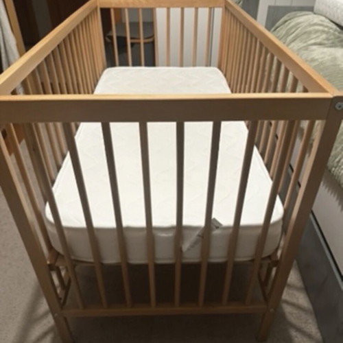 Wooden baby cot 60x120cm with mattress