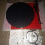 Pro-Ject Debut III phono USB 15V DC gloss κόκκινο ανακατασκευασμένο