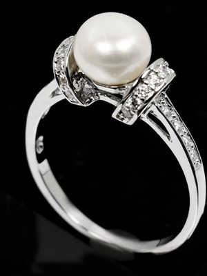 AAA Luxury 925 Silver Ring with Pearl and Zircon Size 7 New