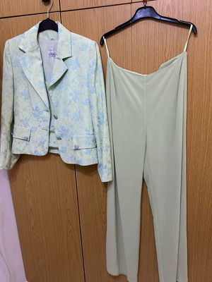 Set of pants with bustier, jacket and sash like new, green, Stylist Point