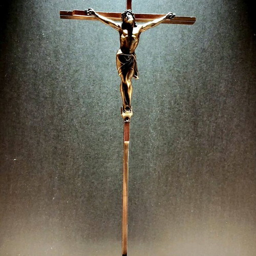 Collectible Catholic Sacristy Cross early 20th century, like new