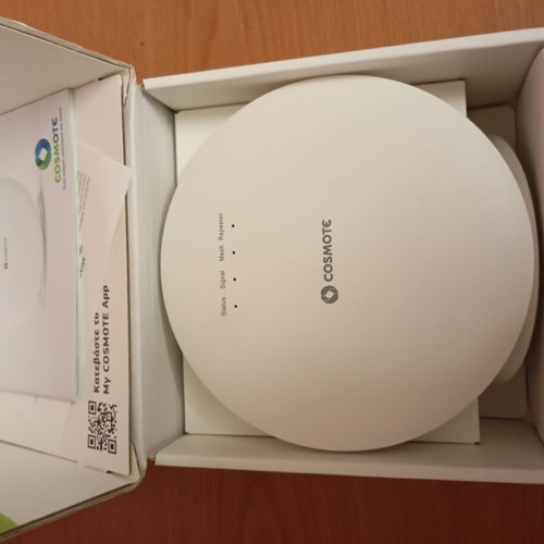 Cosmote Home Speed WiFi Router like new, open box condition