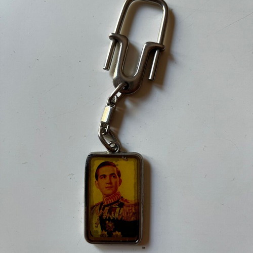 Vintage metal keychain King Constantine II used