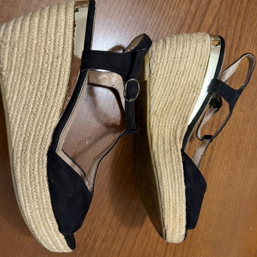 Platform sandals size 39 used, black