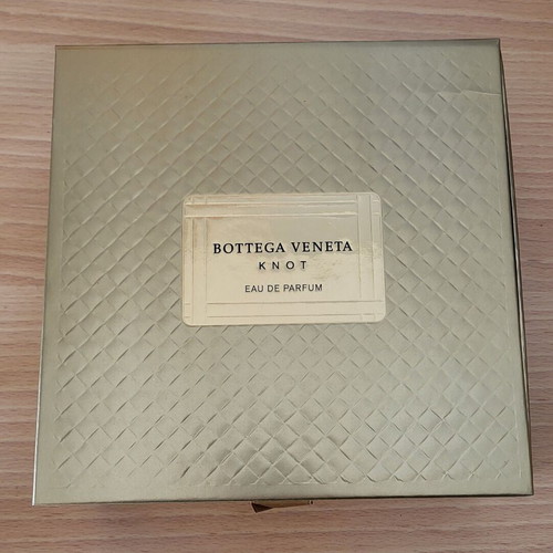 Bottega Veneta Knot set with perfume and body lotion new