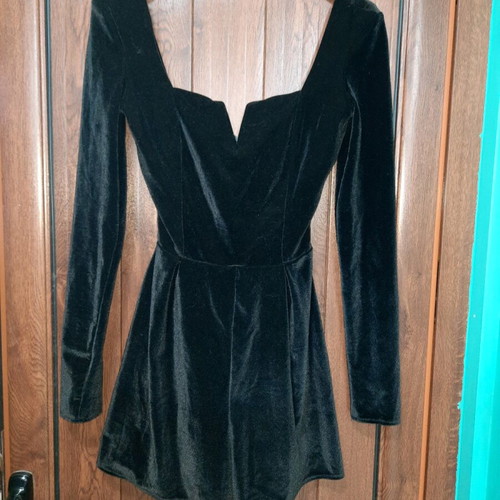 Bershka plush jumpsuit black XS like new