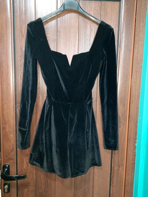 Bershka plush jumpsuit black XS like new