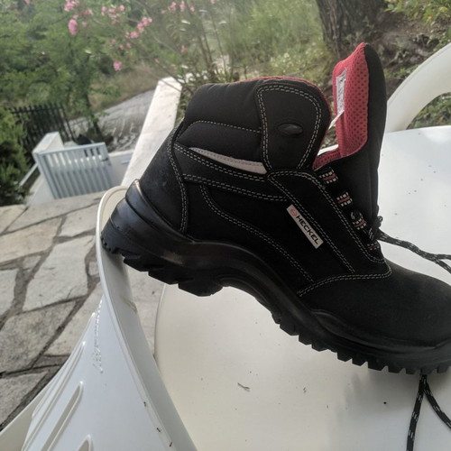 Heckel France boots new No 44 black with red interior