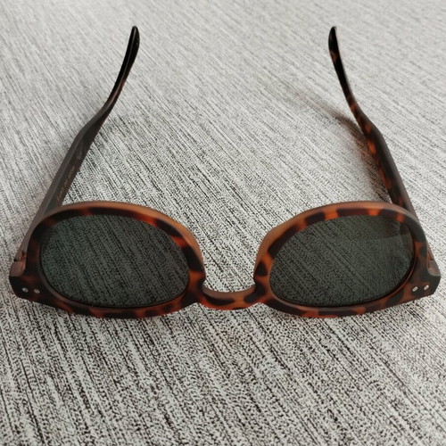 Weareeyes Reborn Leopard sunglasses new, brown
