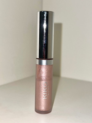 Kiko Milano Liquid Eyeshadow new from Snow Kissed Holiday collection