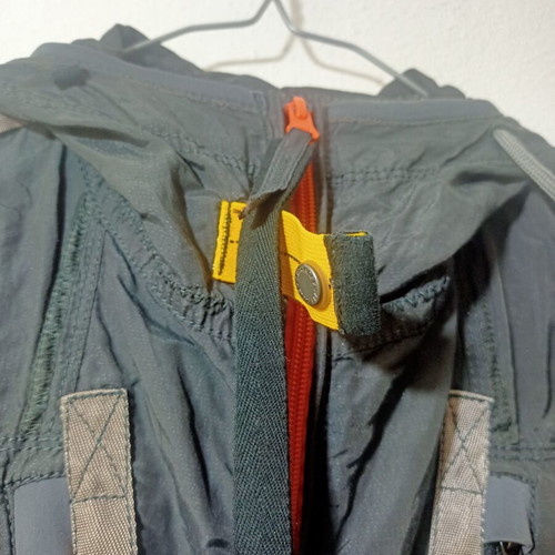 Parajumpers windbreaker jacket like new, size S, black multicolor