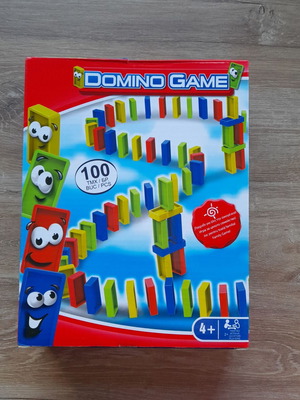 Domino Game μεταχειρισμένο με όλα τα τουβλάκια