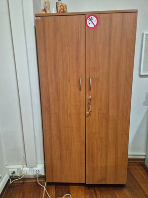 SATO Office Cabinet 150x80 cm like new with lock