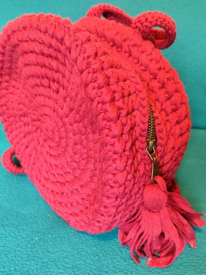 Knitted burgundy backpack new with zipper and inner lining