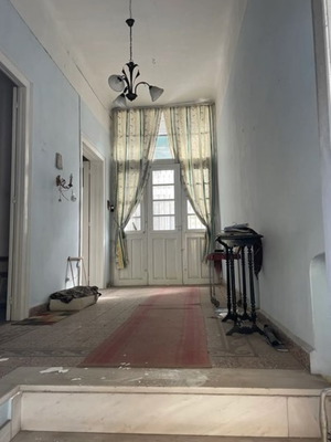 Μονοκατοικία 190 τ.μ. στον Πειραιά, Αγία Σοφία, με κήπο και αποθήκη