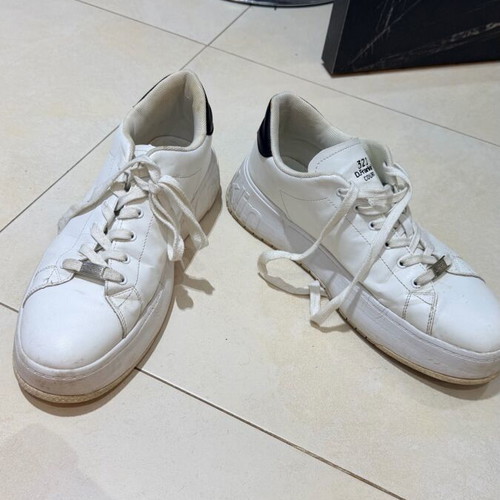 D.Franklin men's white sneakers like new, size 45