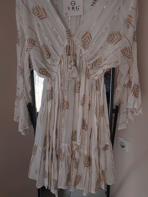 Viscose wrap dress new with gold thread and belt