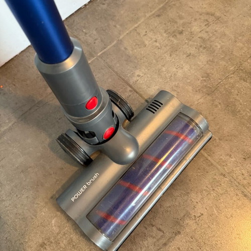 Rohnson cordless stick vacuum cleaner with accessories