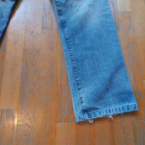 Ripped jeans size L, very good condition, blue