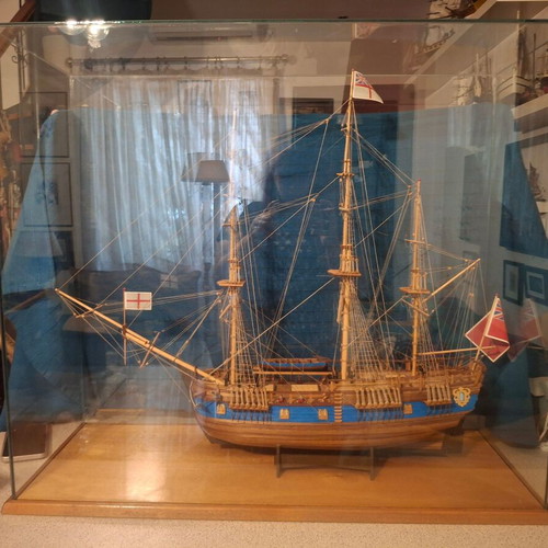HMY Royal Caroline Wooden Model 1:47 Scale New