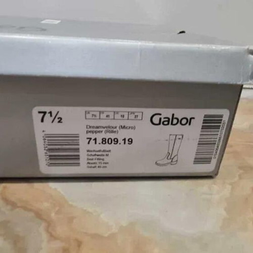 Gabor gray suede boots new size 41