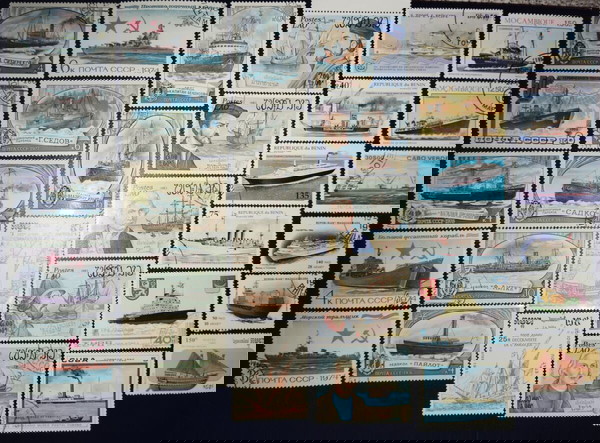  plia 100+ grammatosima (ta 50+ diaforetika)