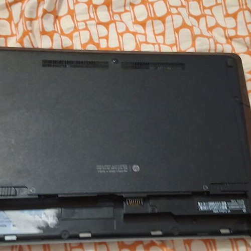 Laptop HP ProBook 4330s used, with charger without battery