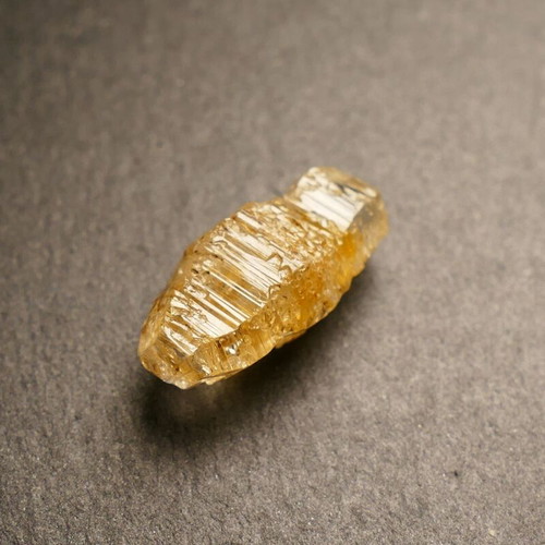 Yellow sapphire natural rough crystal 9.41 carats new
