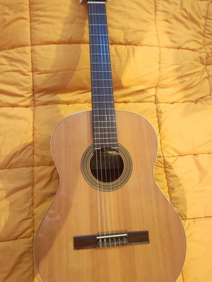 Alhambra 1P Classical Guitar like new, handmade Spanish model