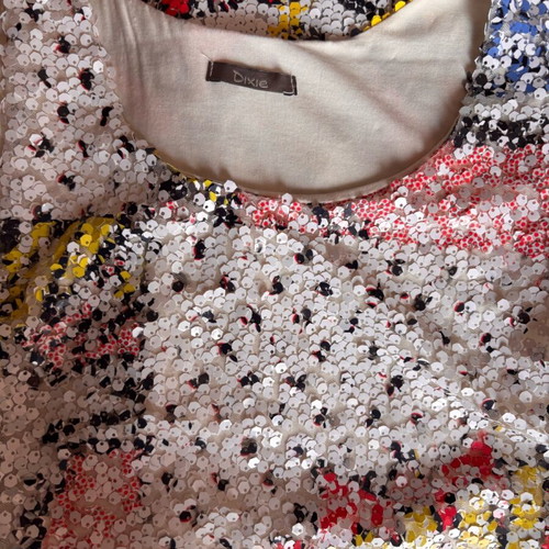 Dixie women's blouse like new, sleeveless evening top with colorful sequins
