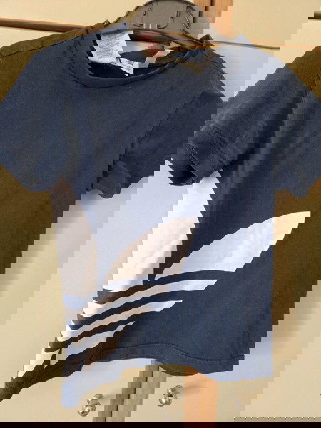 adidas μπλούζα για 7-8 χρονών αγόρι