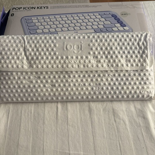 Logitech Pop Icon Keys keyboard like new